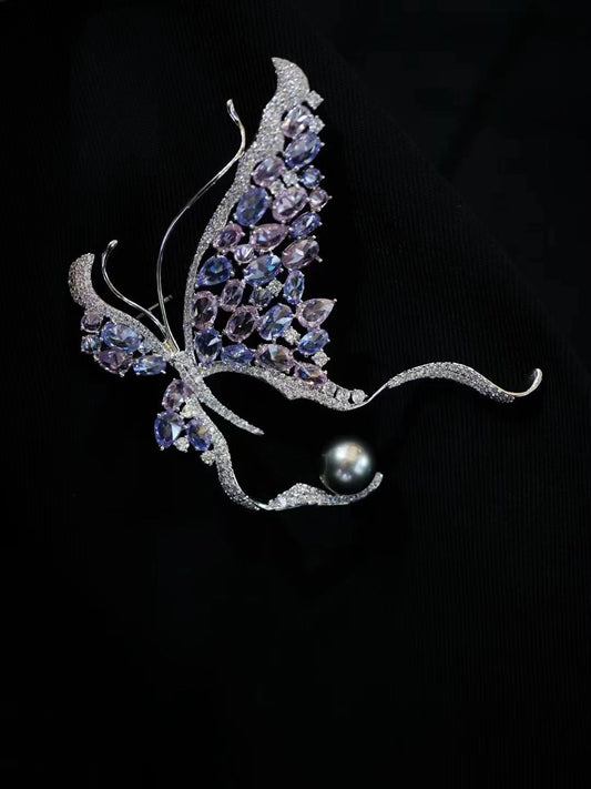 Pearl Brooch — Handcrafted Freshwater Pearl